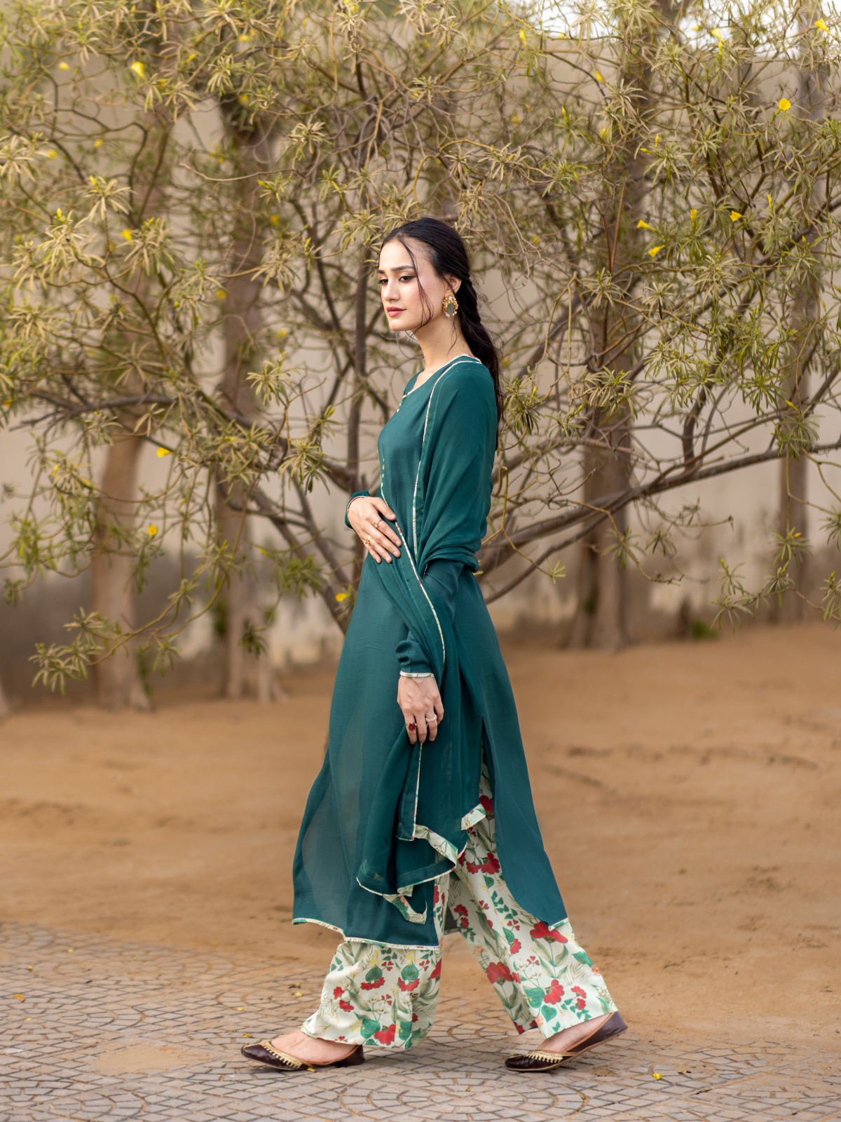 03 Piece - The Anarah Set Premium Swiss Lawn Suit Bottle Green