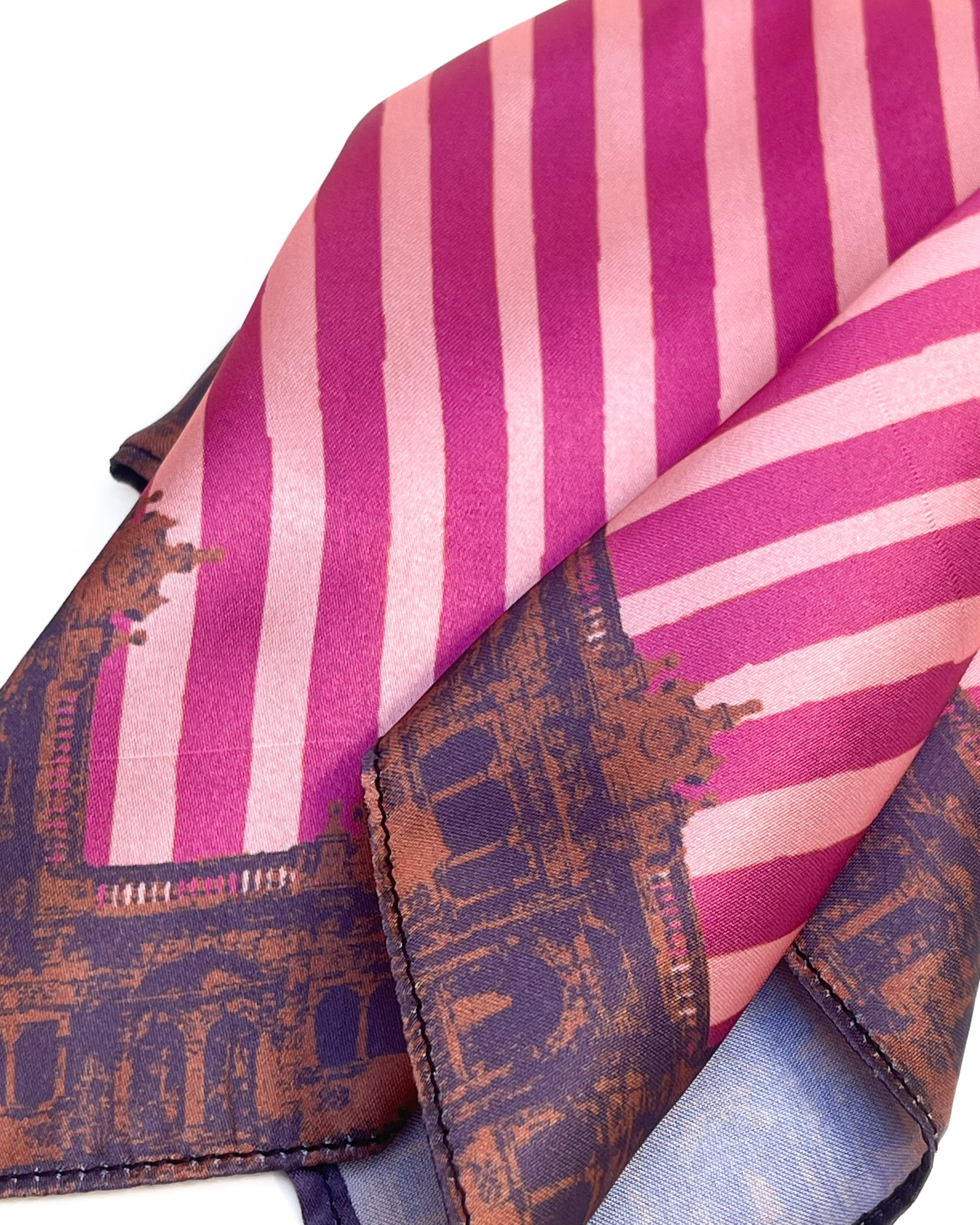 Mendoza Pocket Square