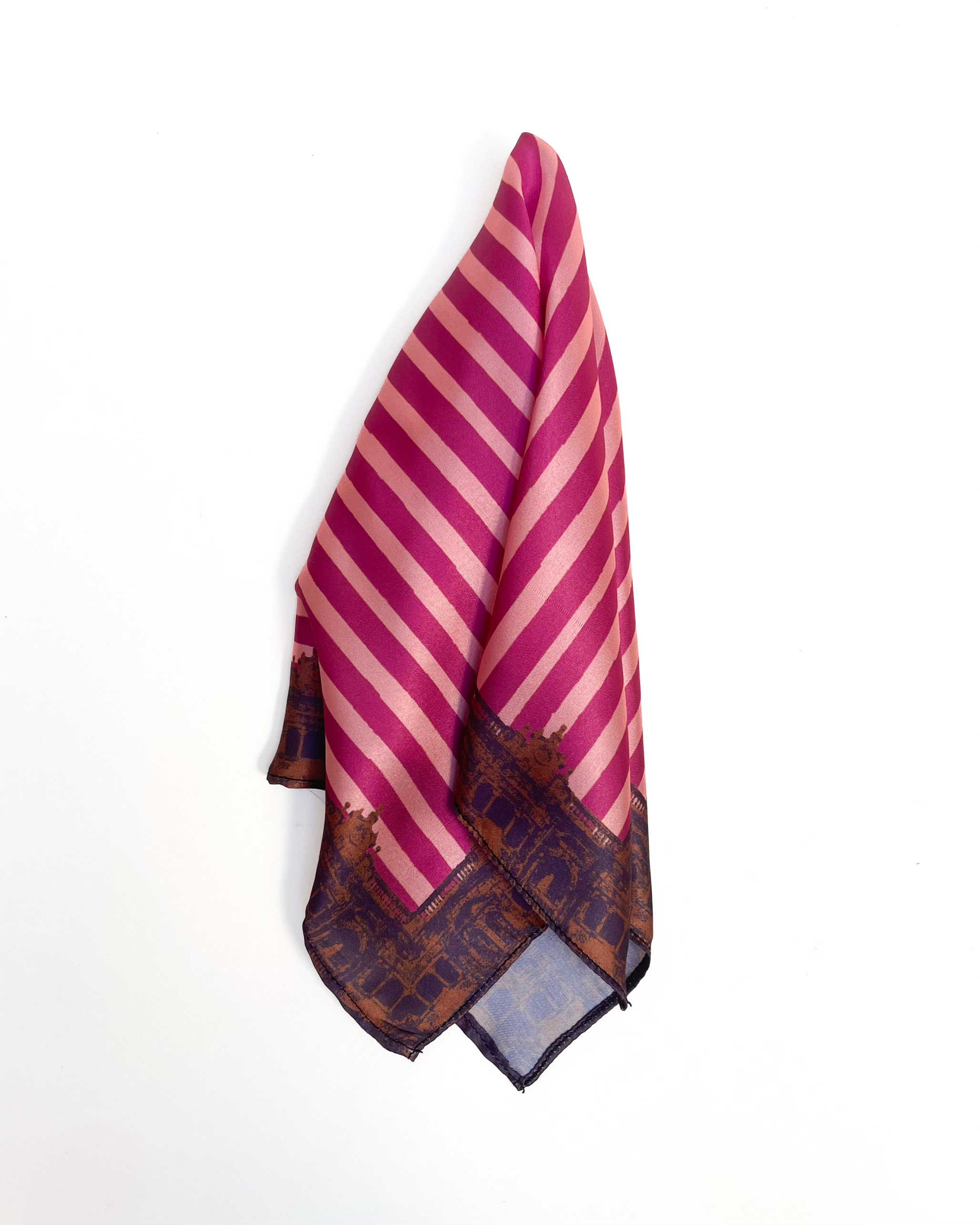 Mendoza Pocket Square